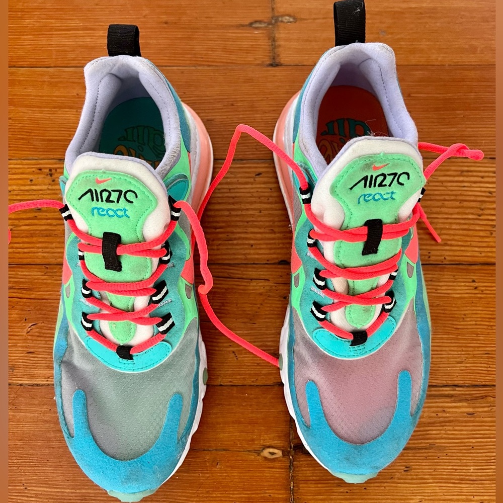 Nike Air70 React Shoes. Size 7. Used.